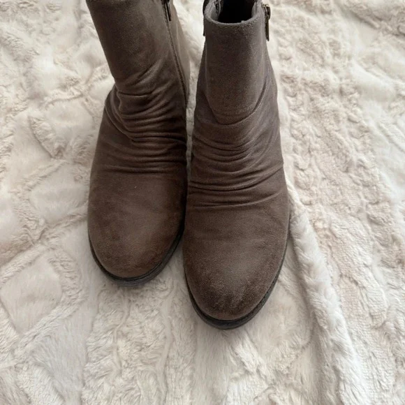 Bare Traps Yuno Brown Ankle Boots Women's 8M Slouch Ruched Zipper Casual Fall - Picture 3 of 9